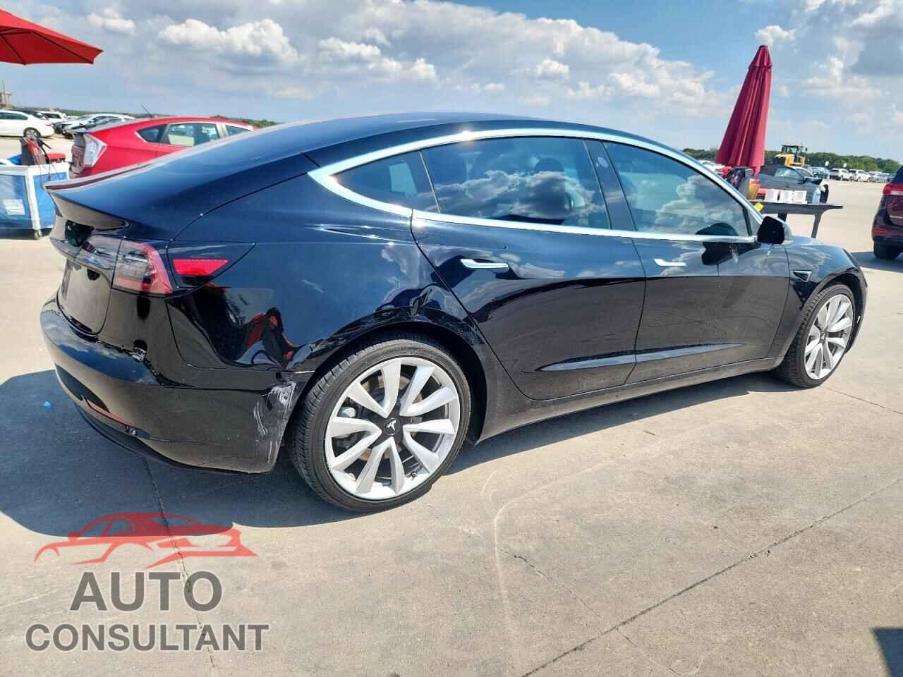 TESLA MODEL 3 2018 - 5YJ3E1EA3JF042414