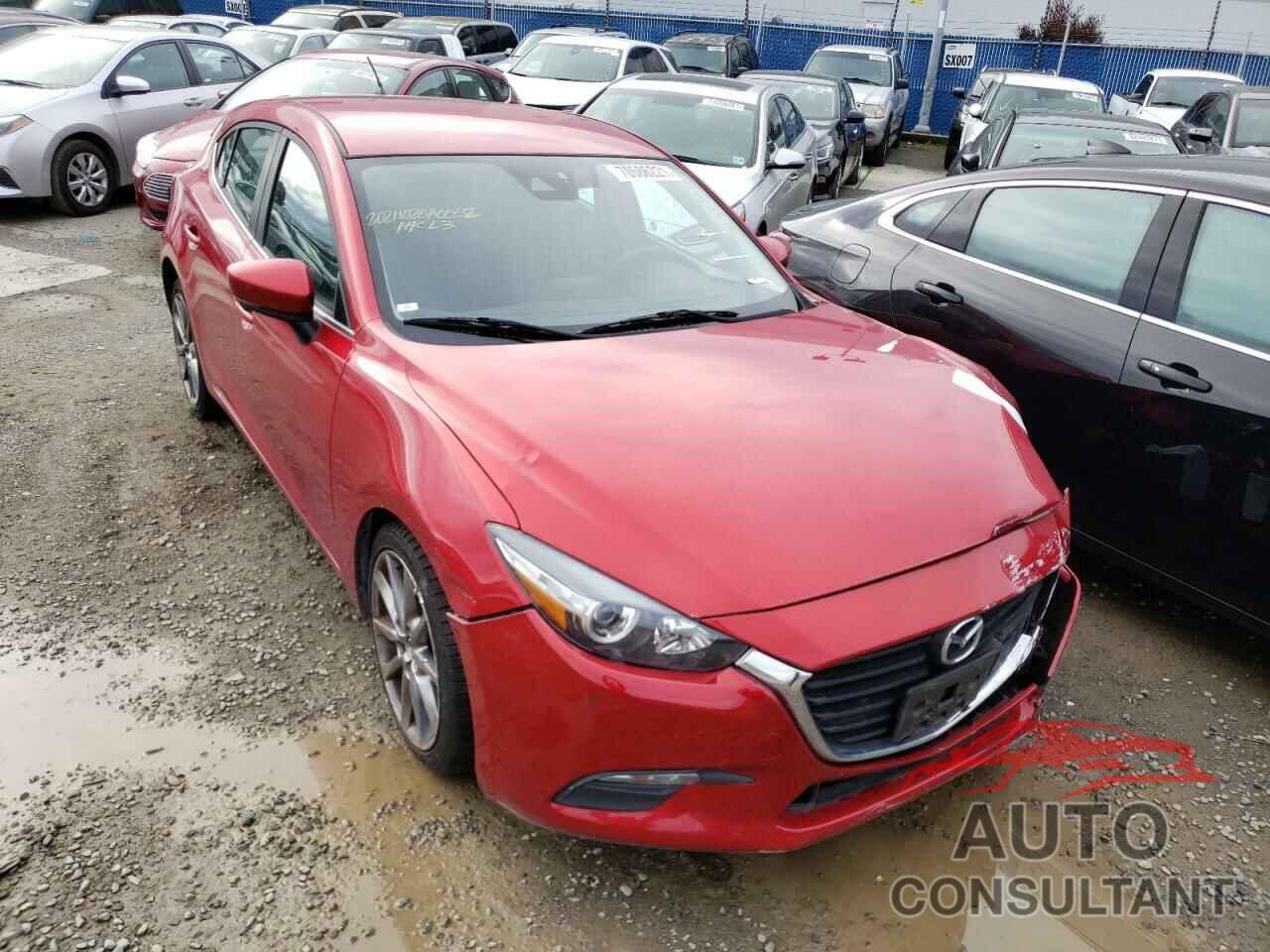 MAZDA 3 2018 - 3MZBN1L32JM184892