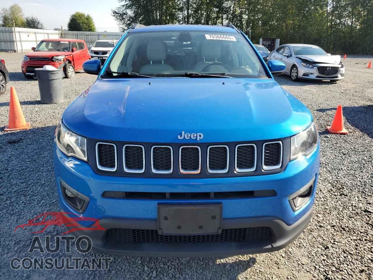 JEEP COMPASS 2018 - 3C4NJDBB5JT111916