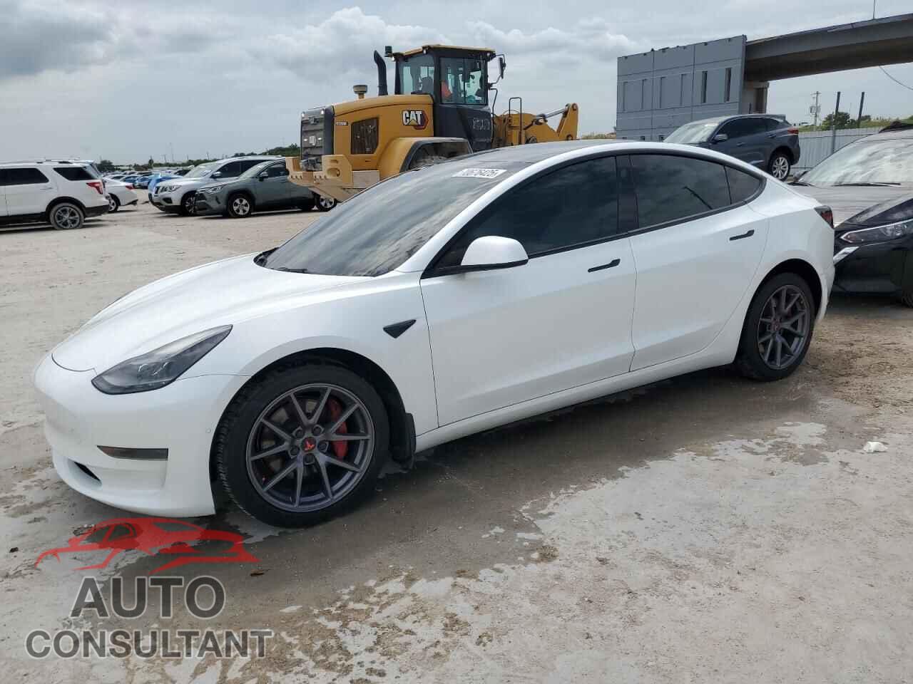 TESLA MODEL 3 2021 - 5YJ3E1EA9MF091525
