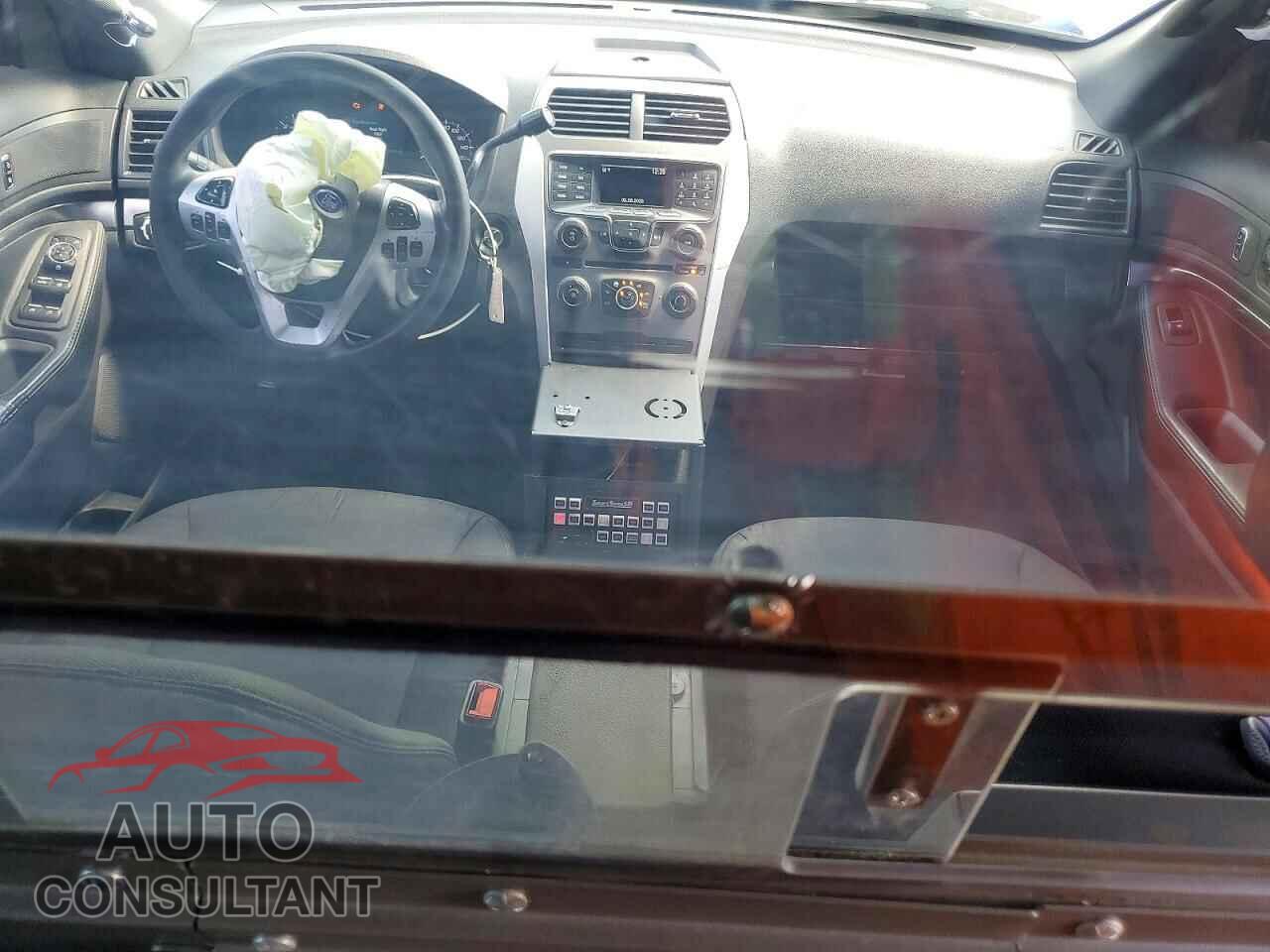 FORD EXPLORER 2015 - 1FM5K8AR2FGB75521