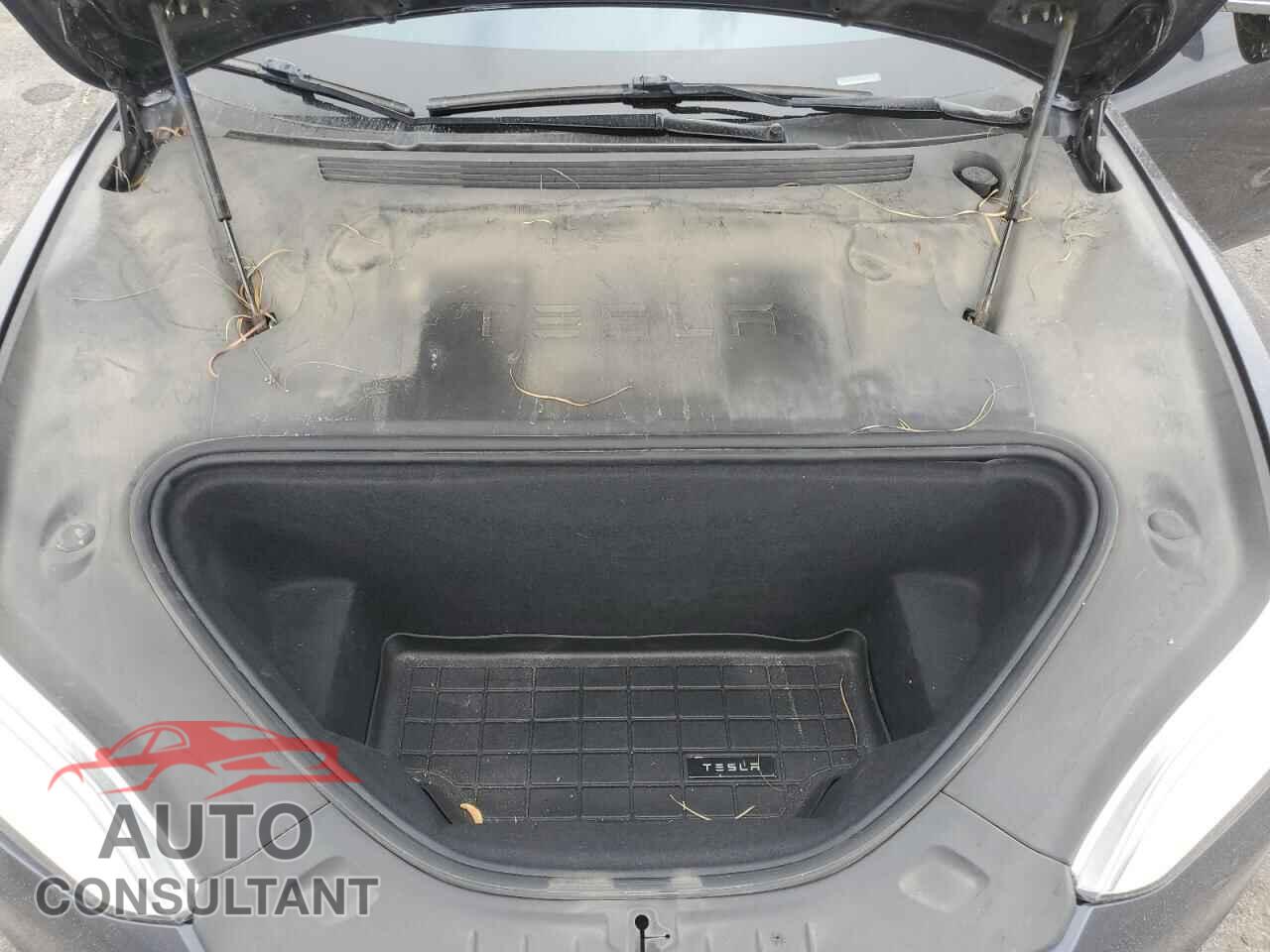TESLA MODEL S 2020 - 5YJSA1E26LF363317