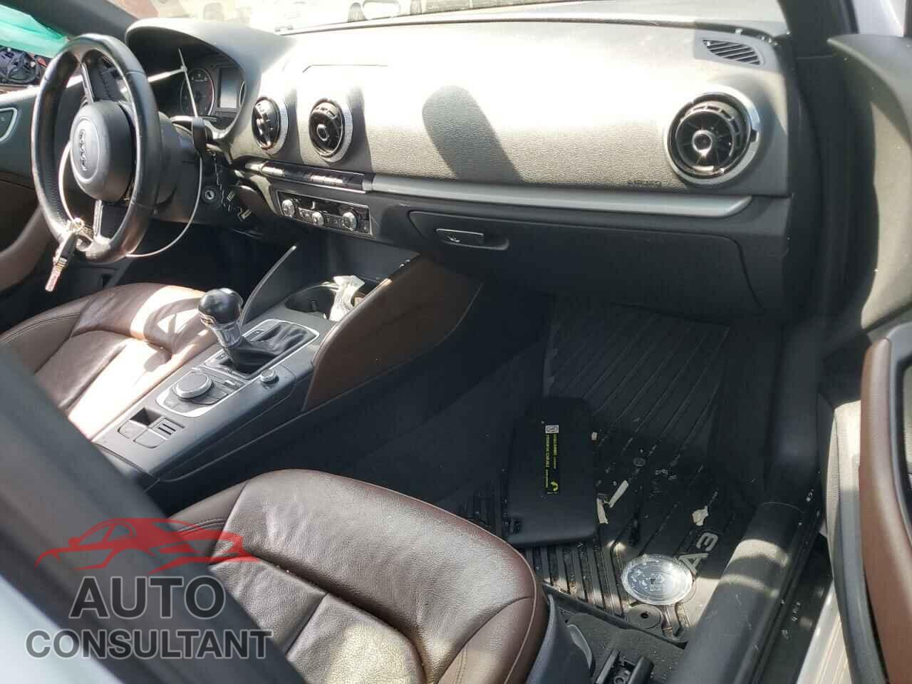 AUDI A3 2016 - WAUA7GFF6G1038046
