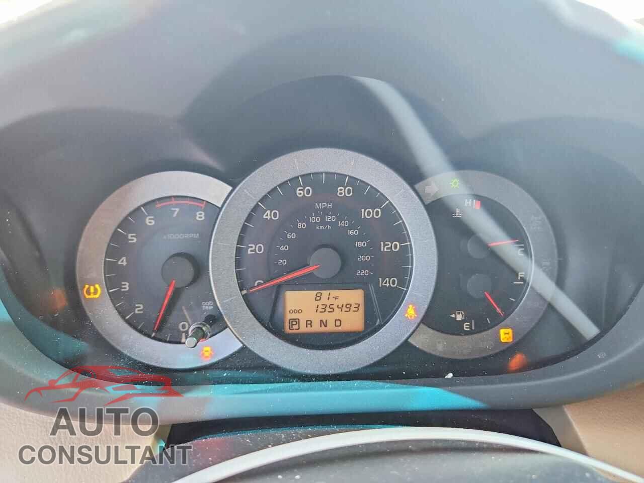 TOYOTA RAV4 2012 - JTMZF4DV5CD032183