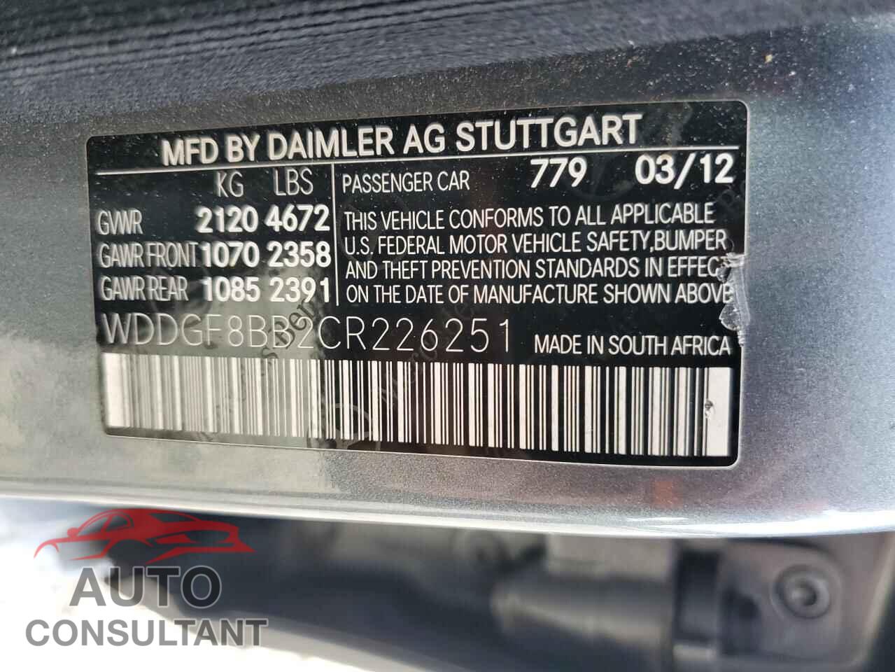MERCEDES-BENZ C-CLASS 2012 - WDDGF8BB2CR226251
