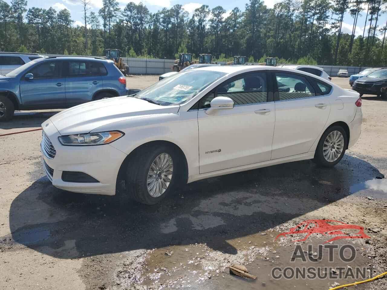 FORD FUSION 2015 - 3FA6P0LU9FR199830