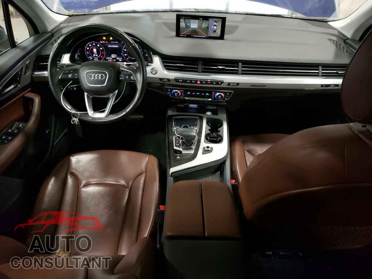 AUDI Q7 2019 - WA1LHAF71KD020859
