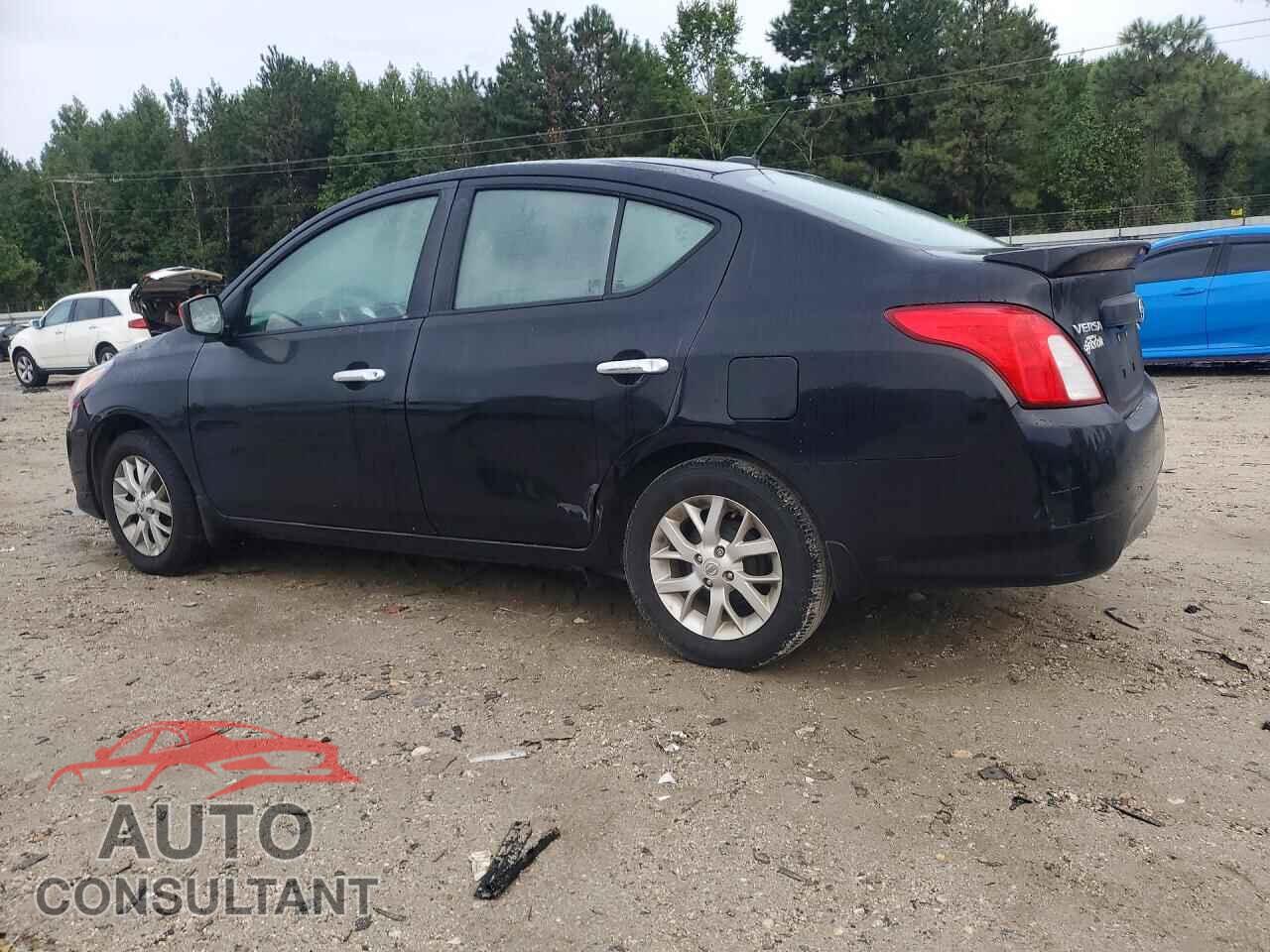NISSAN VERSA 2017 - 3N1CN7AP3HL853528