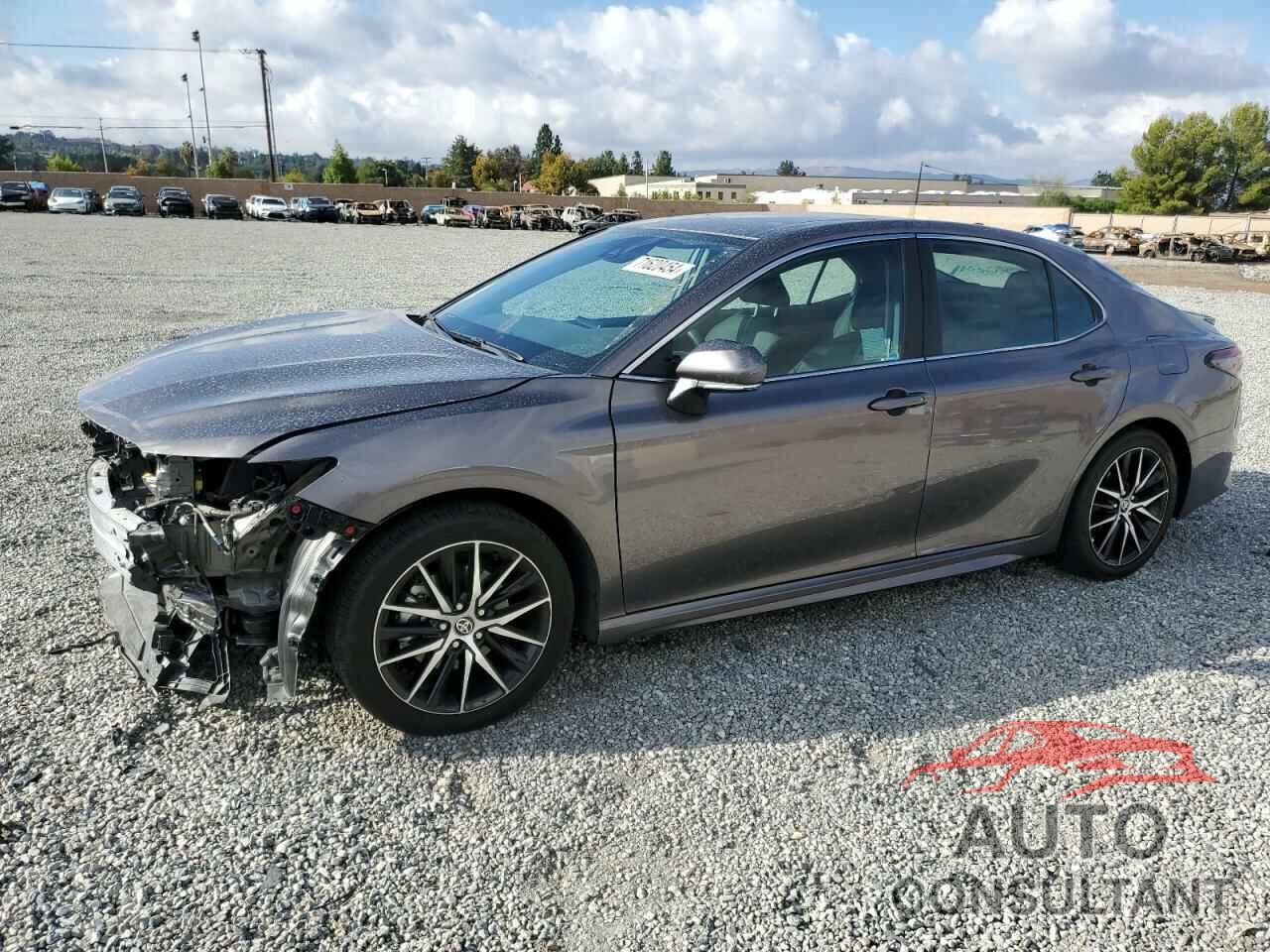 TOYOTA CAMRY 2024 - 4T1G11AK8RU227357