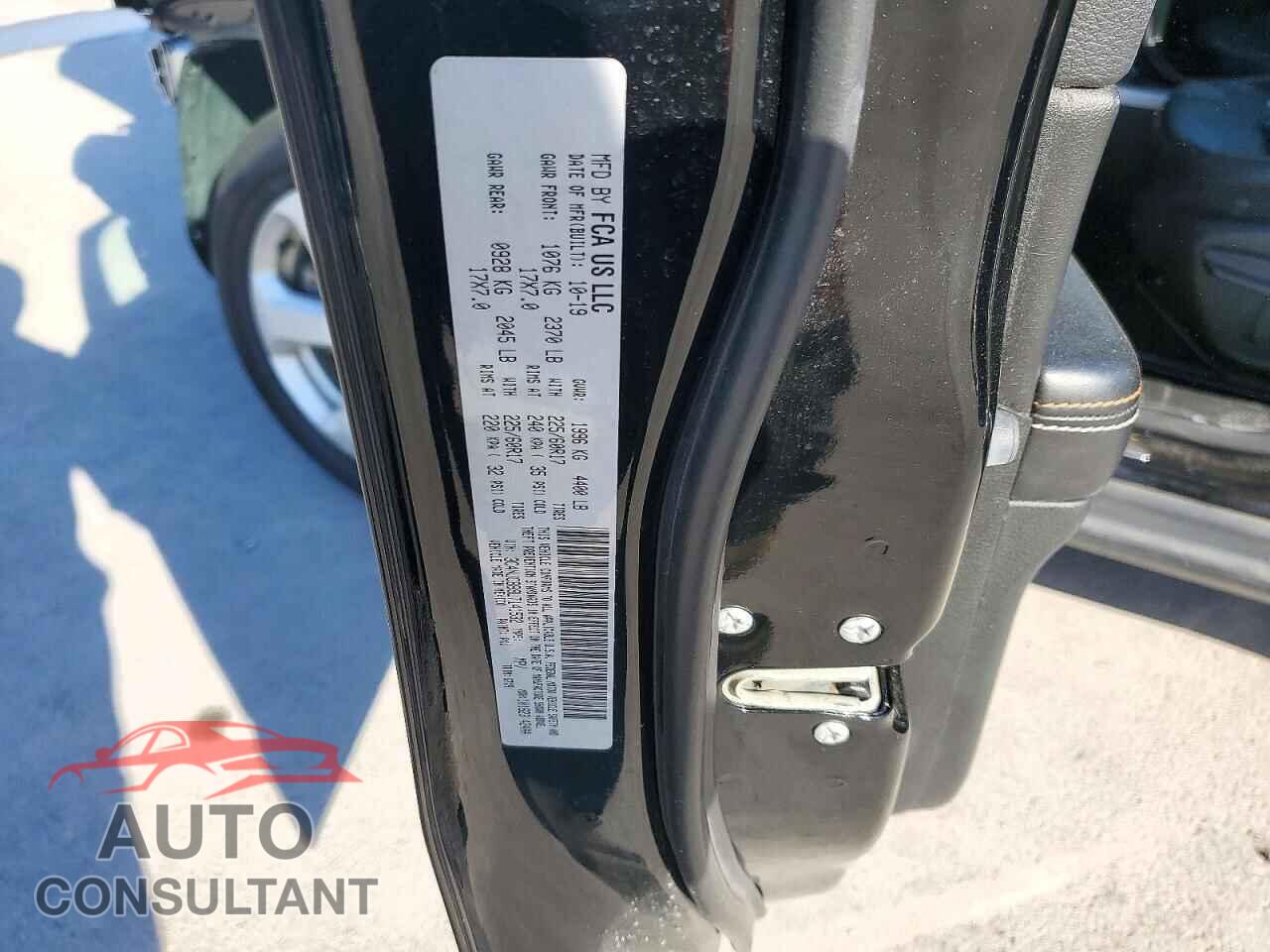 JEEP COMPASS 2020 - 3C4NJCBB9LT141532