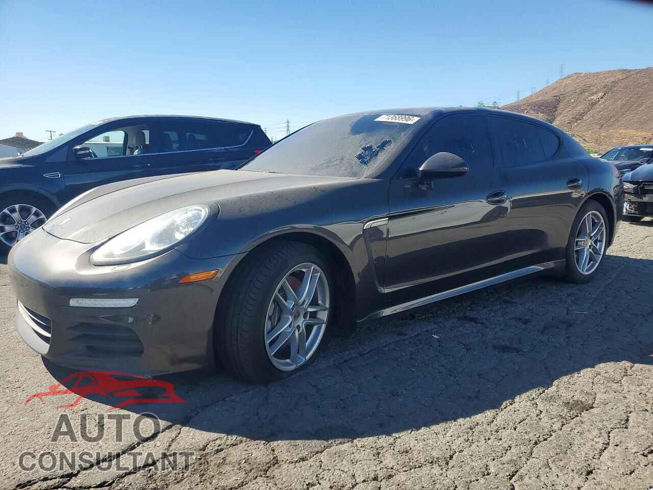 PORSCHE PANAMERA 2015 - WP0AA2A75FL001726