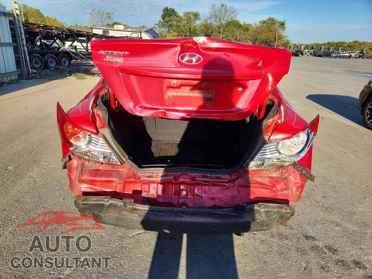 HYUNDAI ACCENT 2013 - KMHCT4AE7DU451748