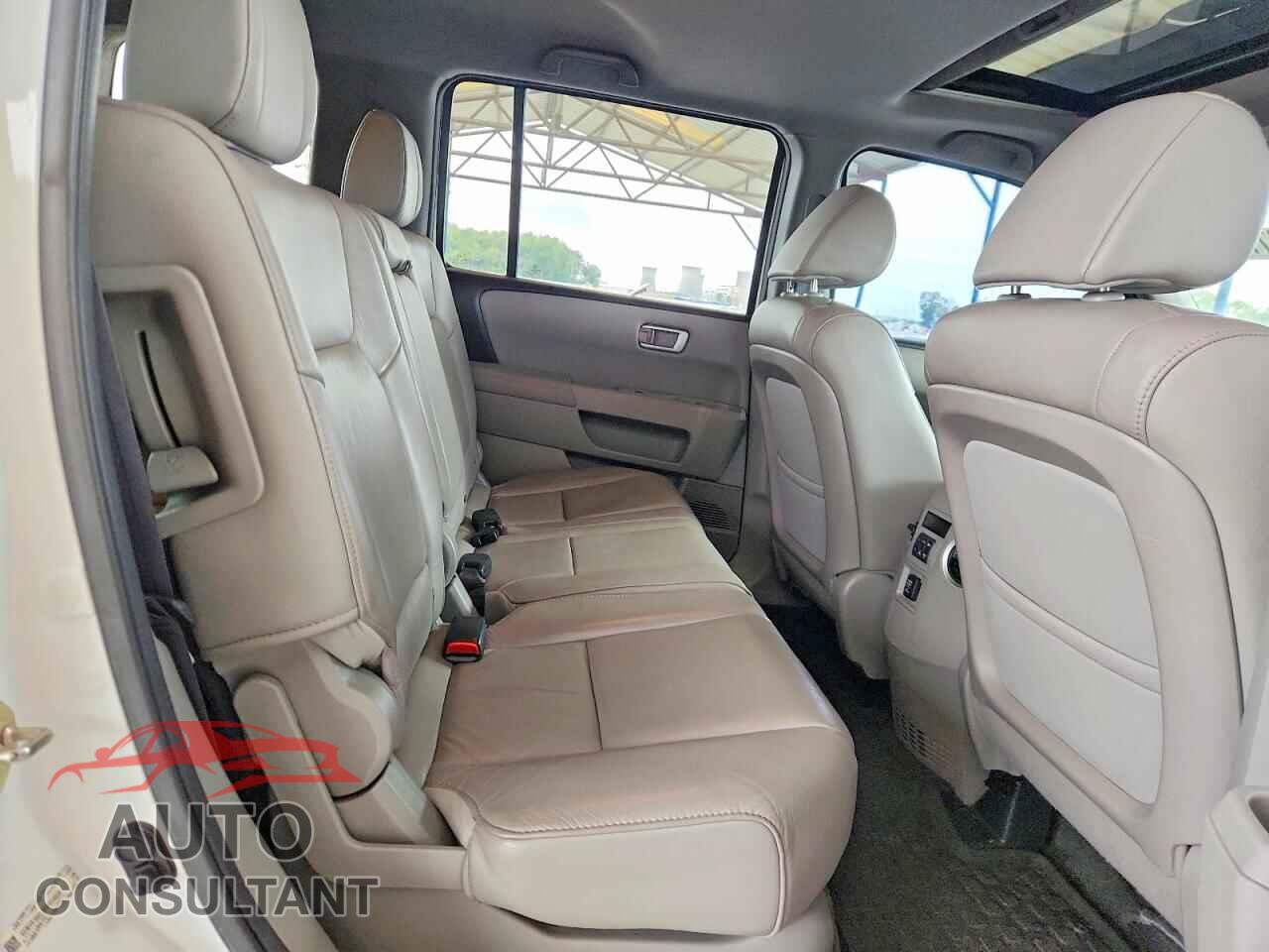 HONDA PILOT 2014 - 5FNYF3H53EB014938