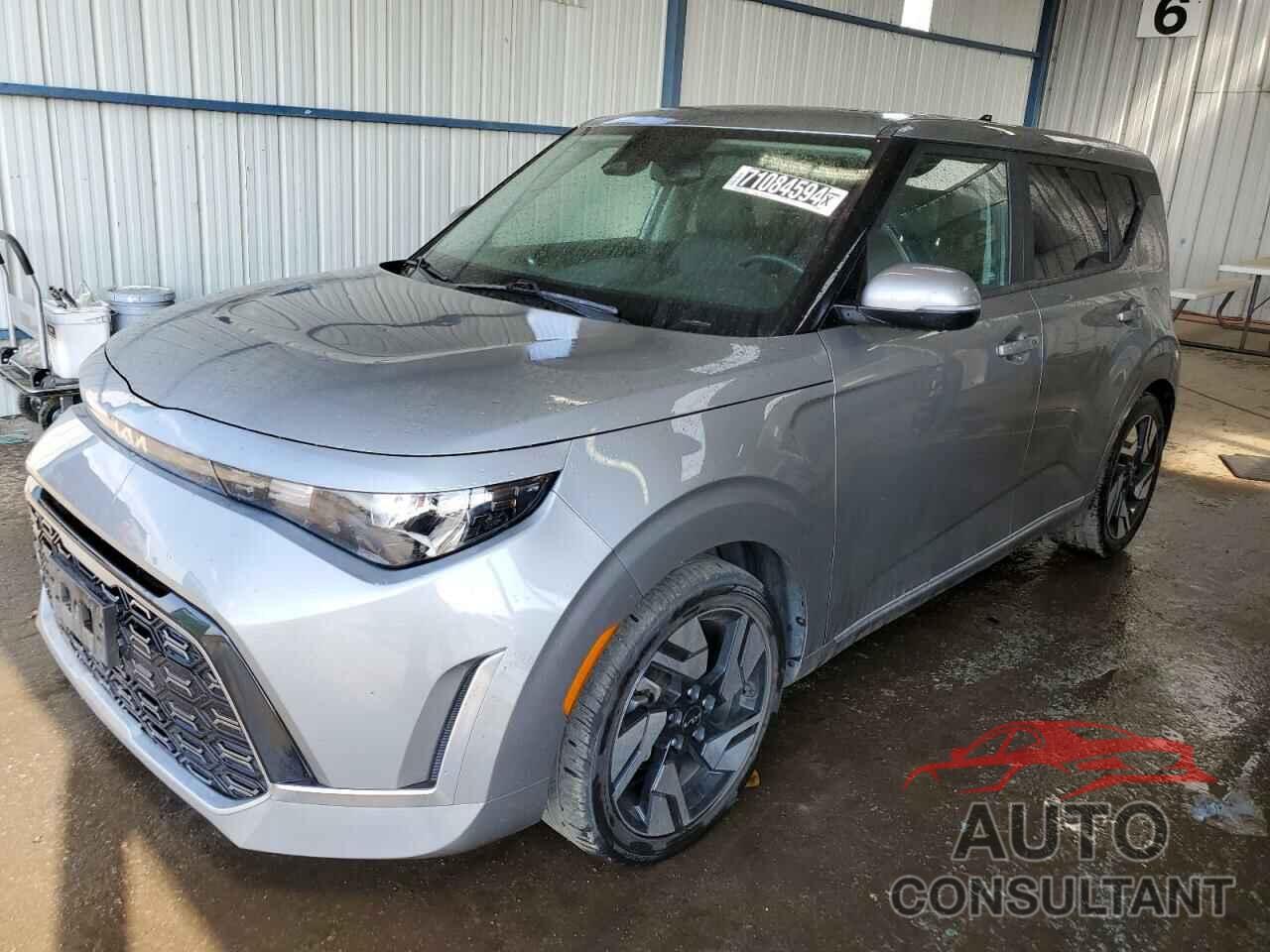 KIA SOUL 2023 - KNDJ53AU4P7848800