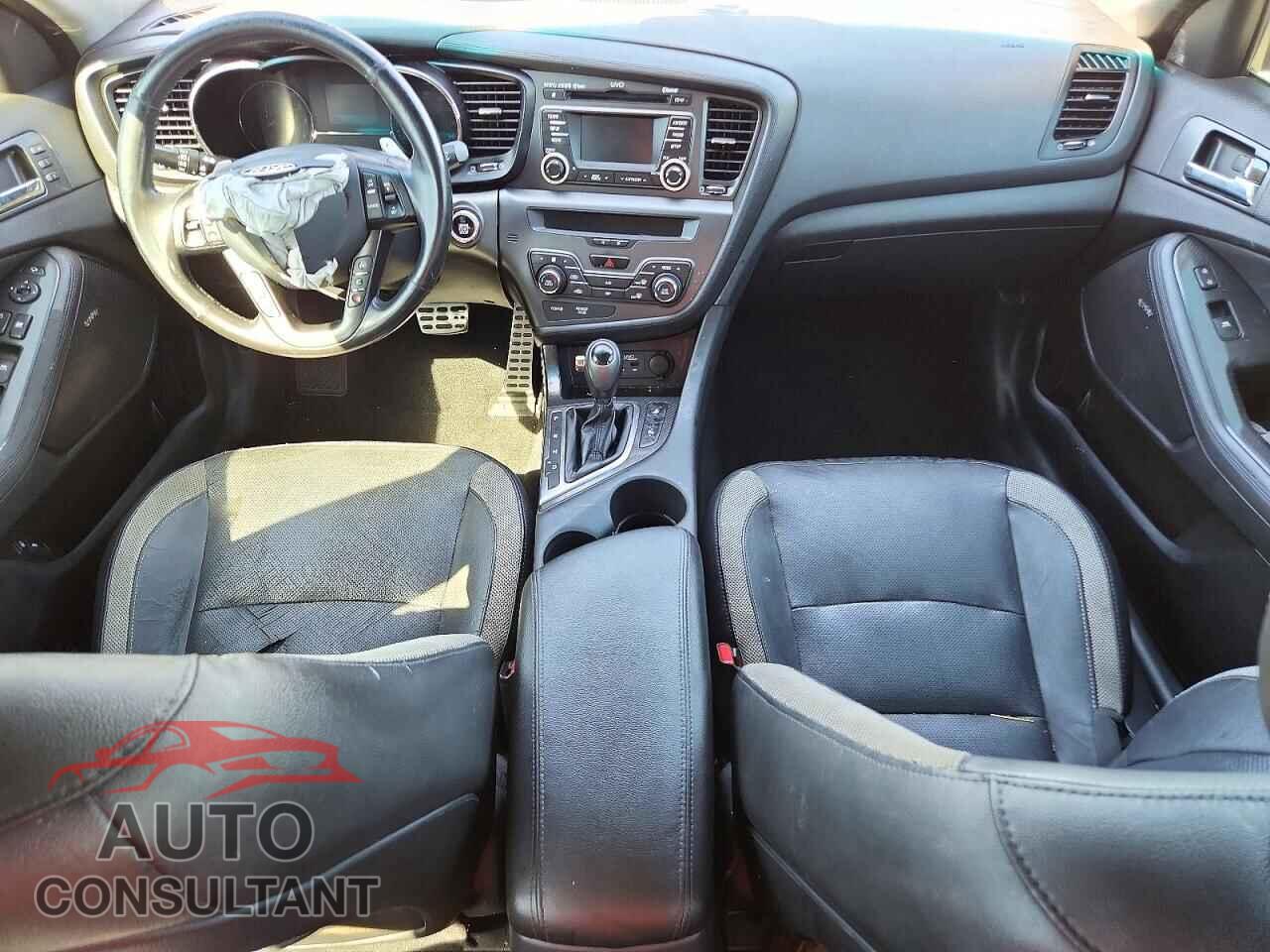 KIA OPTIMA 2012 - 5XXGR4A64CG002352