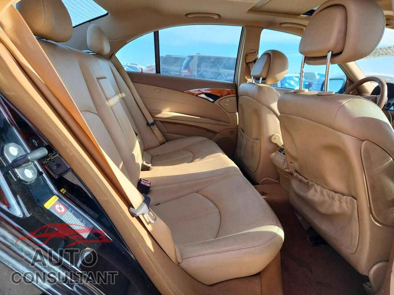 MERCEDES-BENZ E-CLASS 2009 - WDBUF56X09B423890