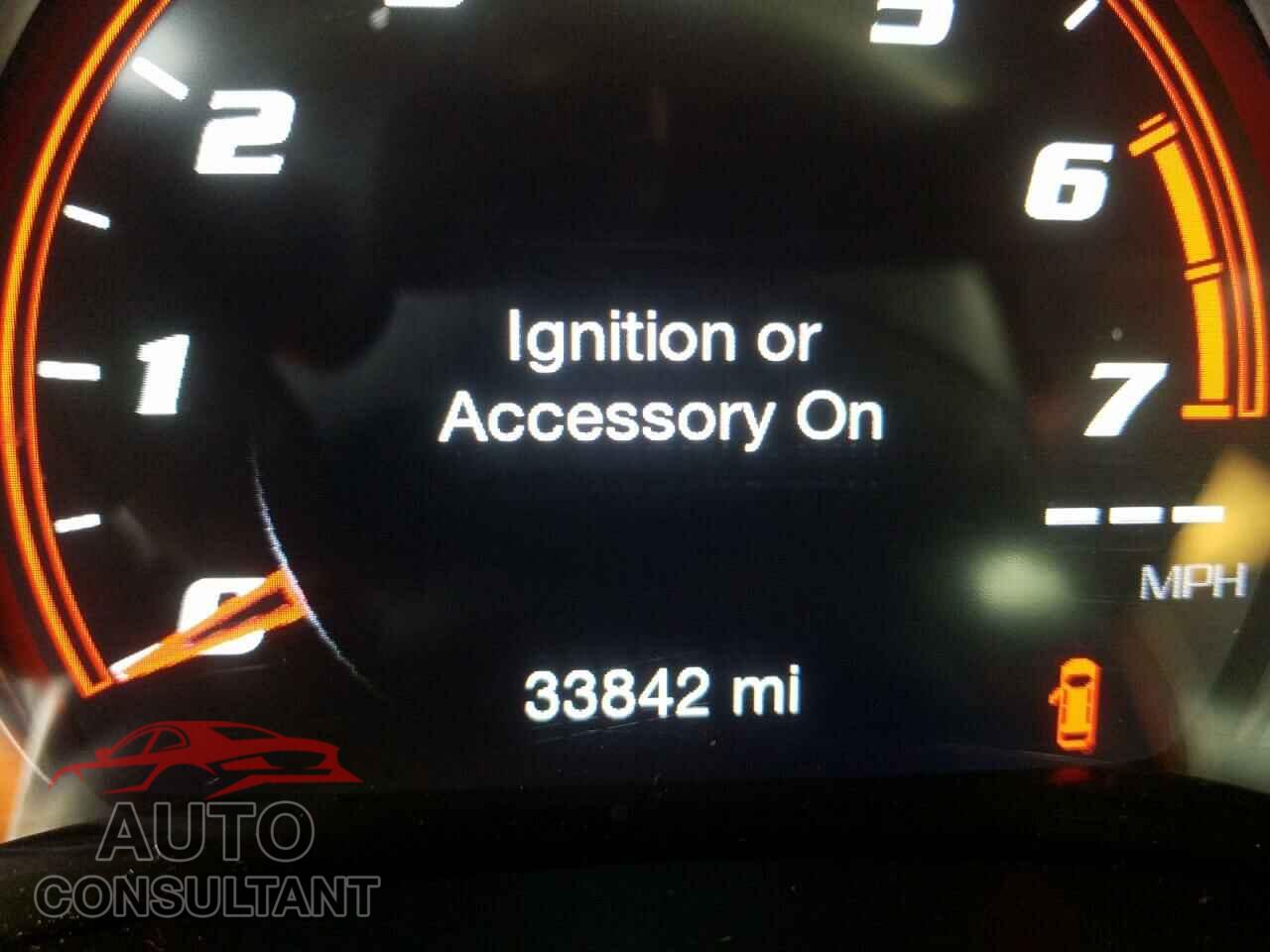 DODGE DURANGO 2018 - 1C4SDJGJ2JC213601