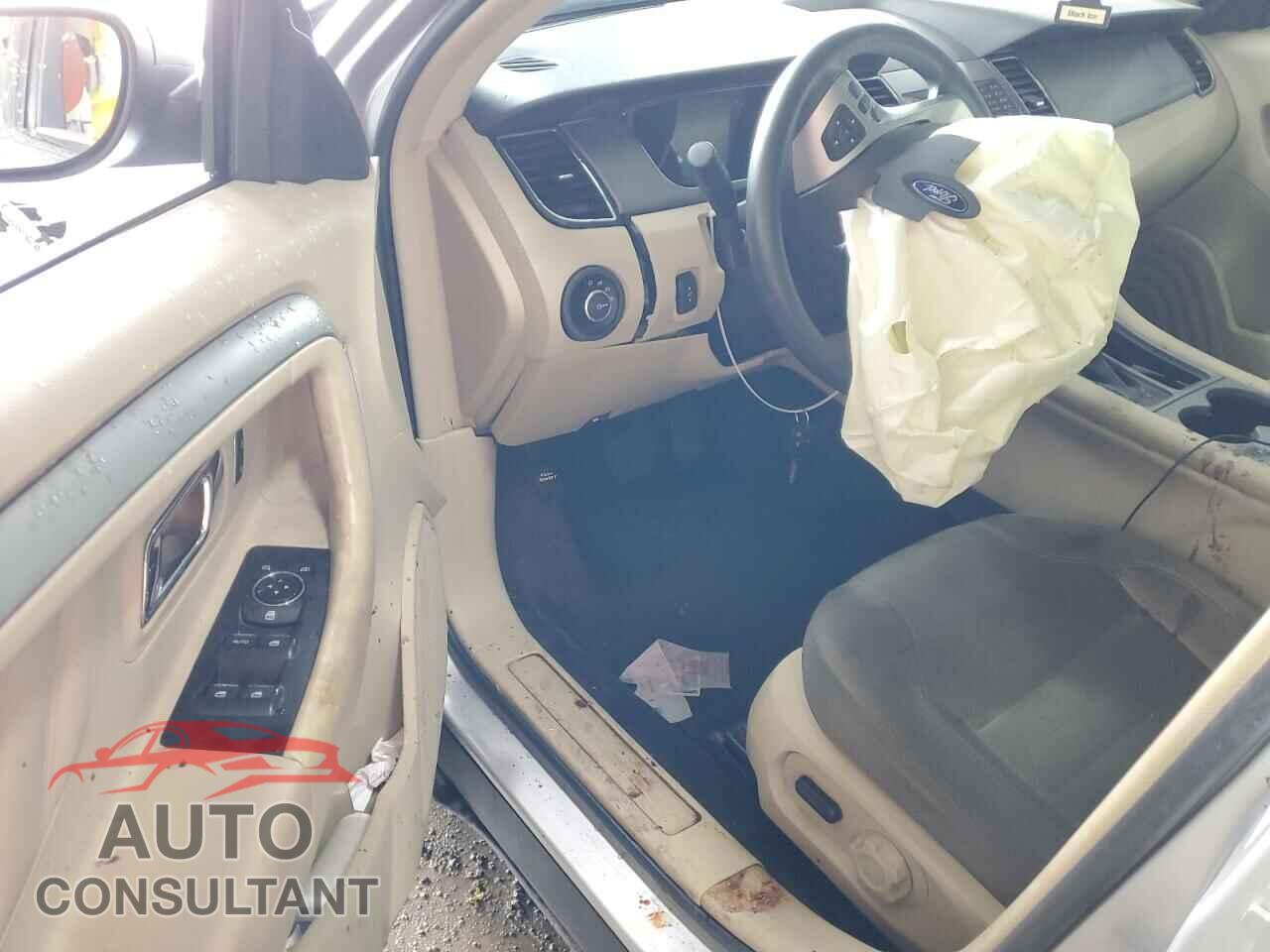 FORD TAURUS 2018 - 1FAHP2D80JG134953