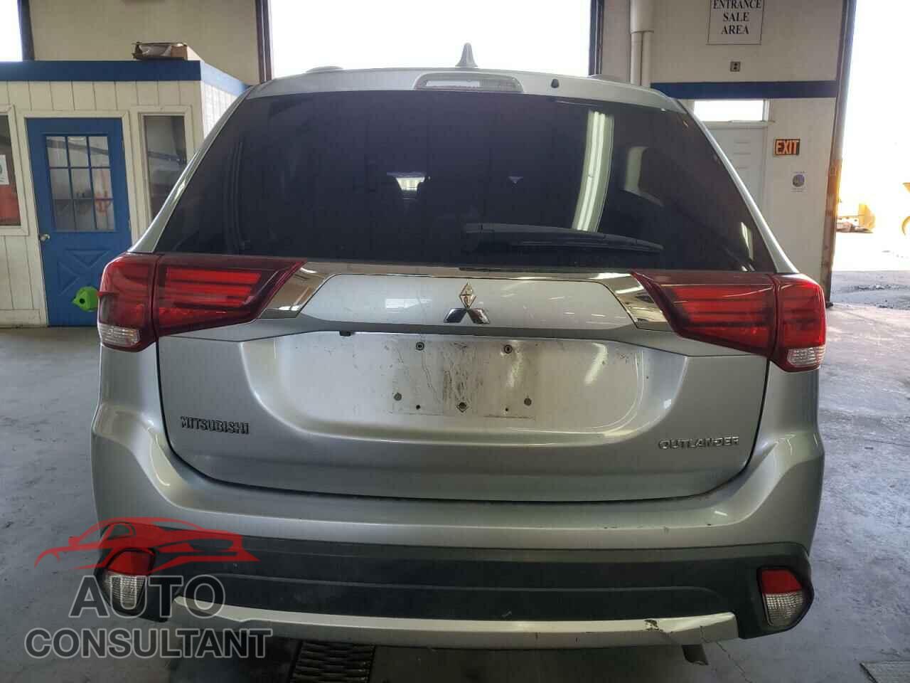 MITSUBISHI OUTLANDER 2017 - JA4AD2A36HZ017769