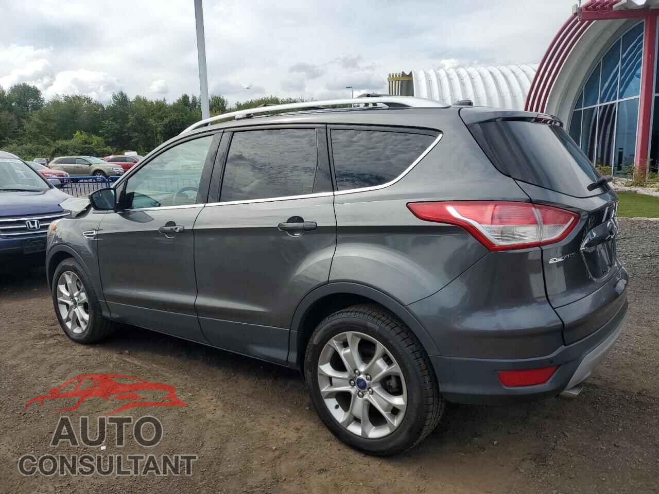 FORD ESCAPE 2015 - 1FMCU9J96FUC19111