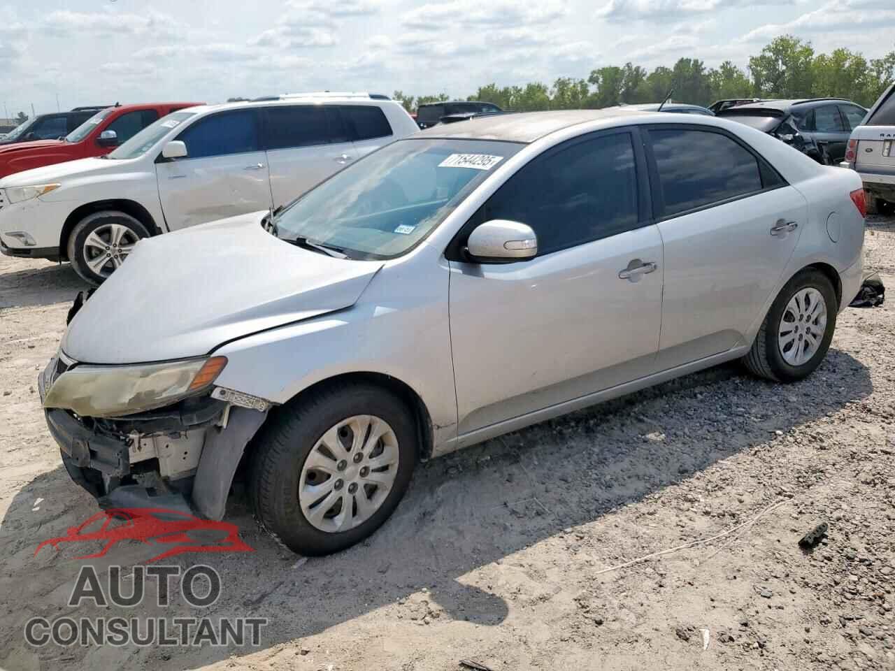 KIA FORTE 2010 - KNAFU4A29A5055893