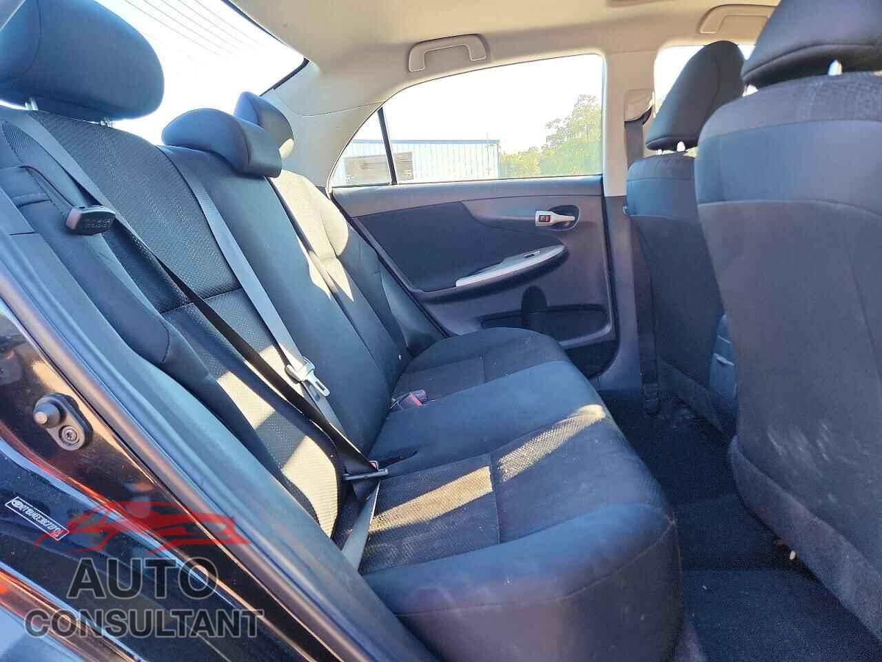 TOYOTA COROLLA 2011 - 2T1BU4EE3BC727134