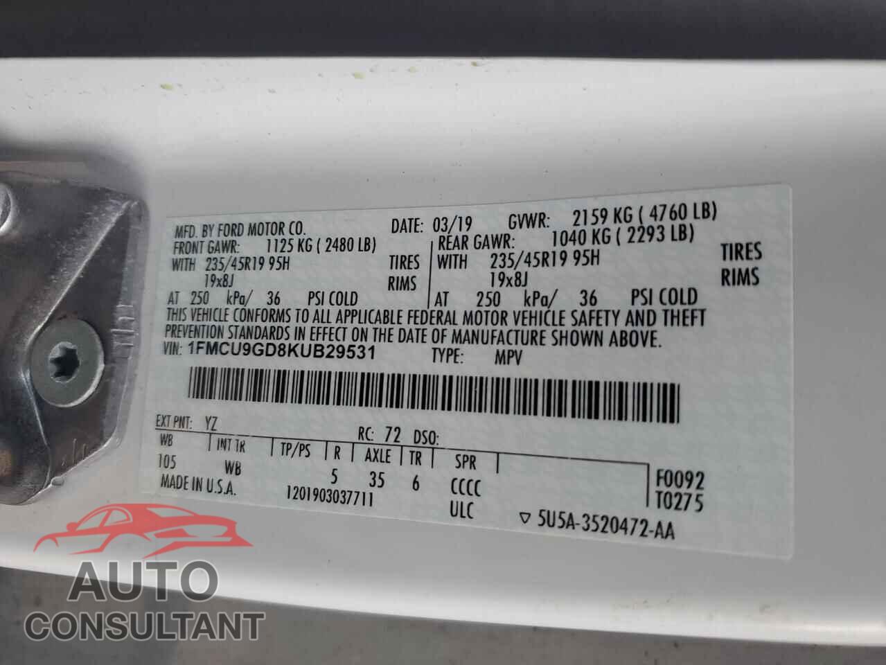 FORD ESCAPE 2019 - 1FMCU9GD8KUB29531