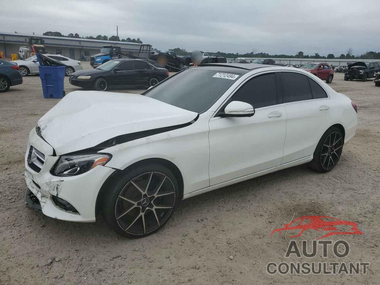 MERCEDES-BENZ C-CLASS 2015 - 55SWF4KB6FU061179