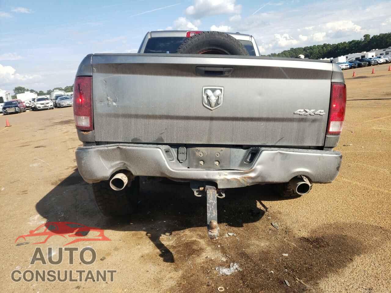 DODGE RAM 1500 2012 - 1C6RD7FT7CS284751