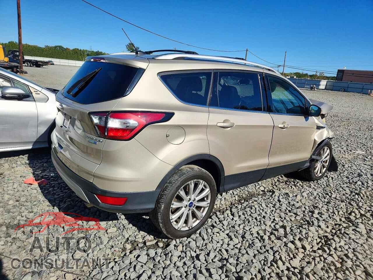 FORD ESCAPE 2017 - 1FMCU9J96HUF00943