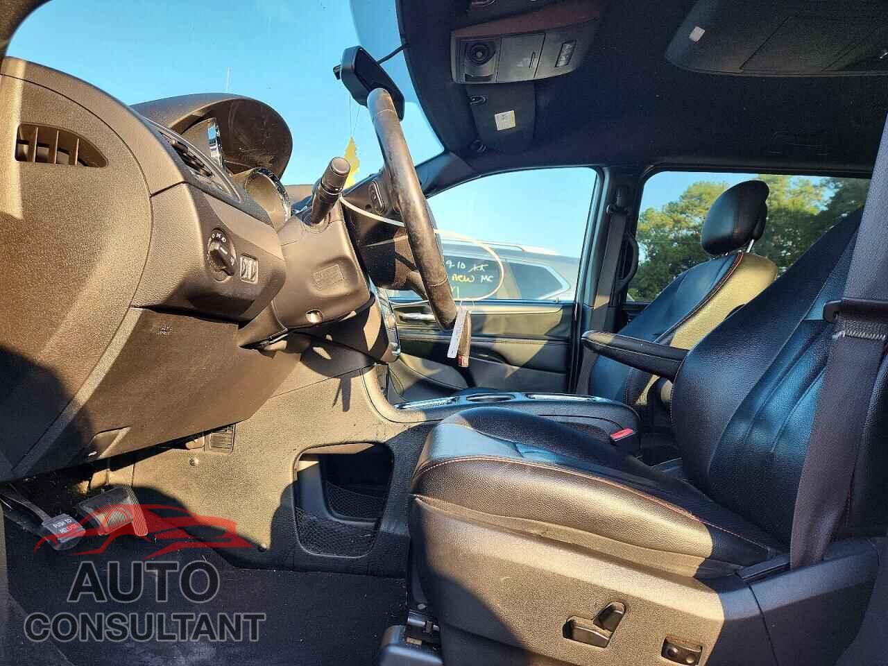 DODGE CARAVAN 2018 - 2C4RDGEGXJR238066
