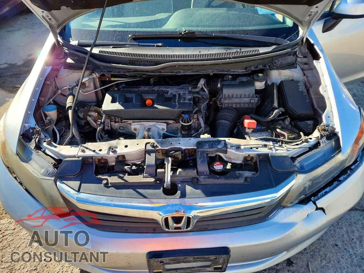 HONDA CIVIC 2012 - 2HGFB2F52CH593929