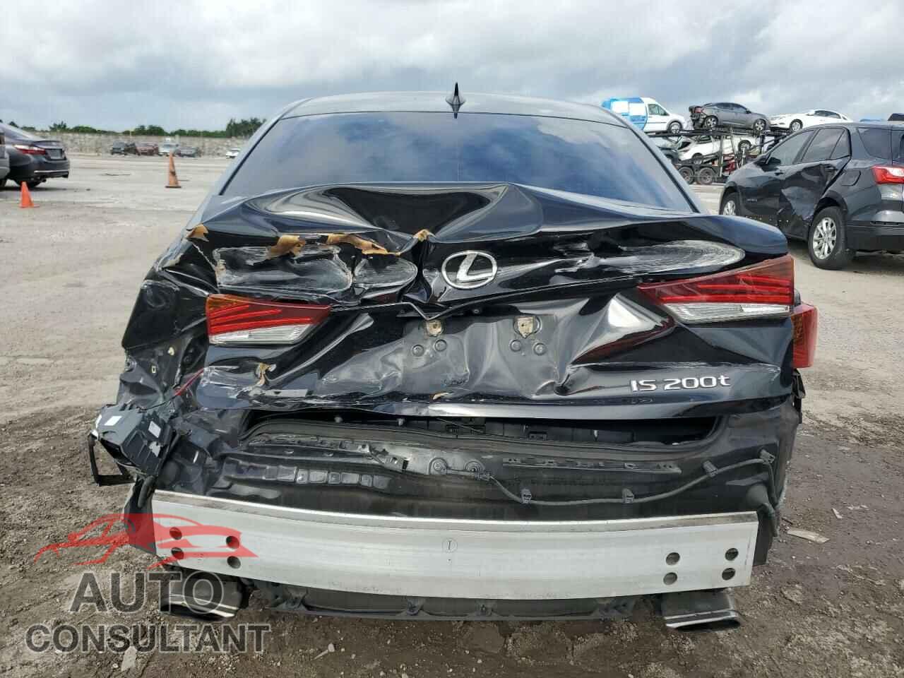 LEXUS IS 2017 - JTHBA1D27H5051256