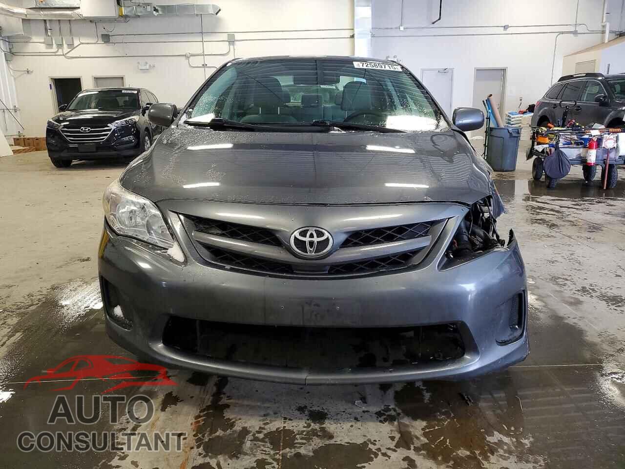 TOYOTA COROLLA 2012 - 2T1BU4EE8CC776458