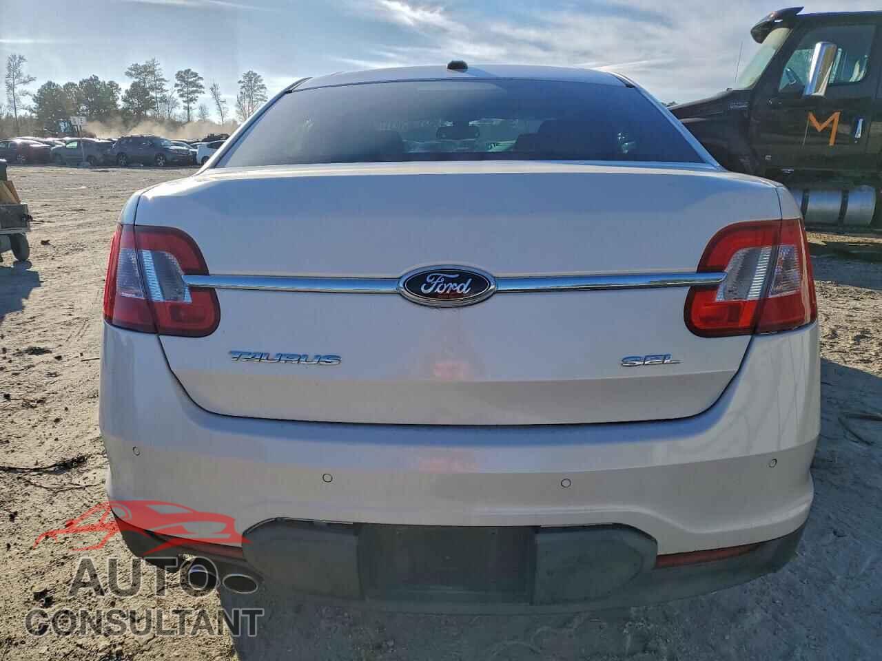 FORD TAURUS 2012 - 1FAHP2EW3CG110484