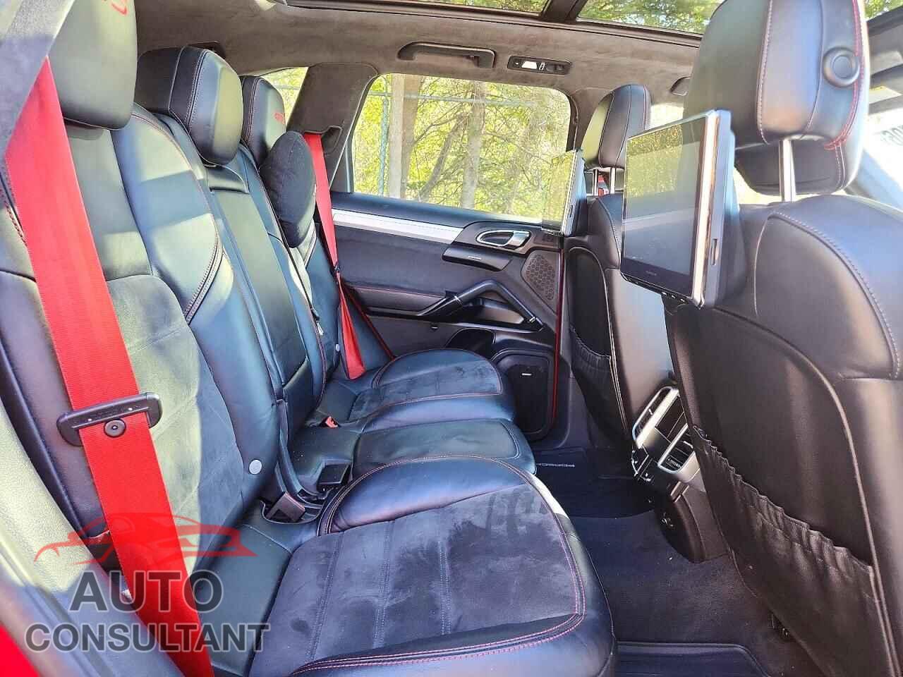 PORSCHE CAYENNE 2016 - WP1AD2A24GLA78695