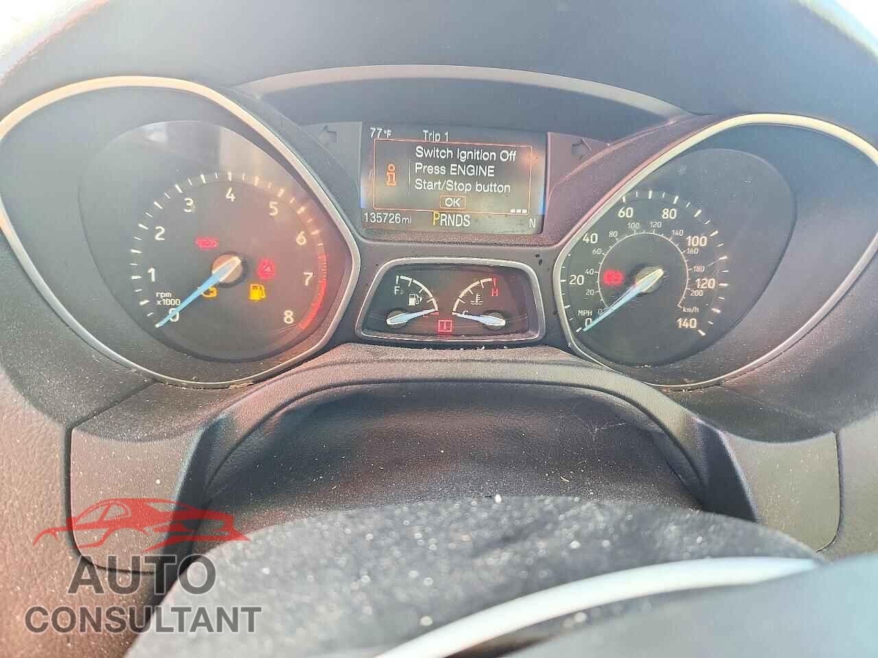 FORD FOCUS 2017 - 1FADP3N28HL287595