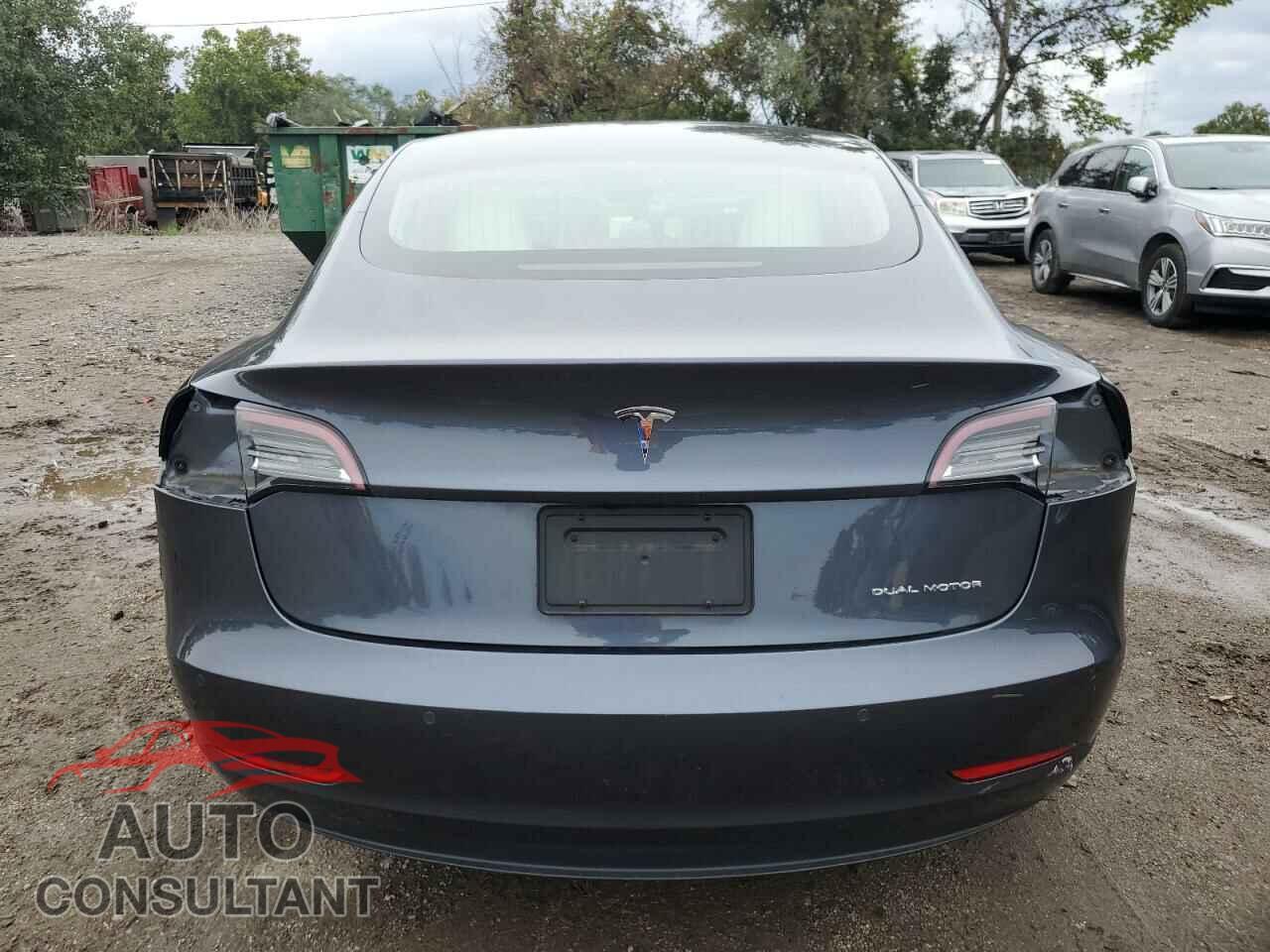 TESLA MODEL 3 2018 - 5YJ3E1EB0JF170232