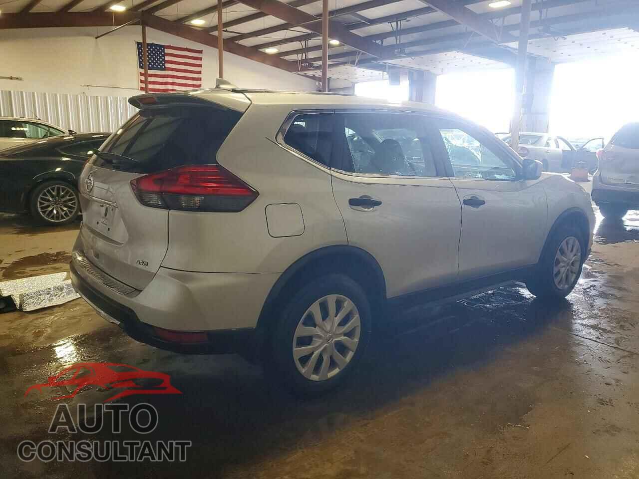 NISSAN ROGUE 2017 - 5N1AT2MV8HC797312