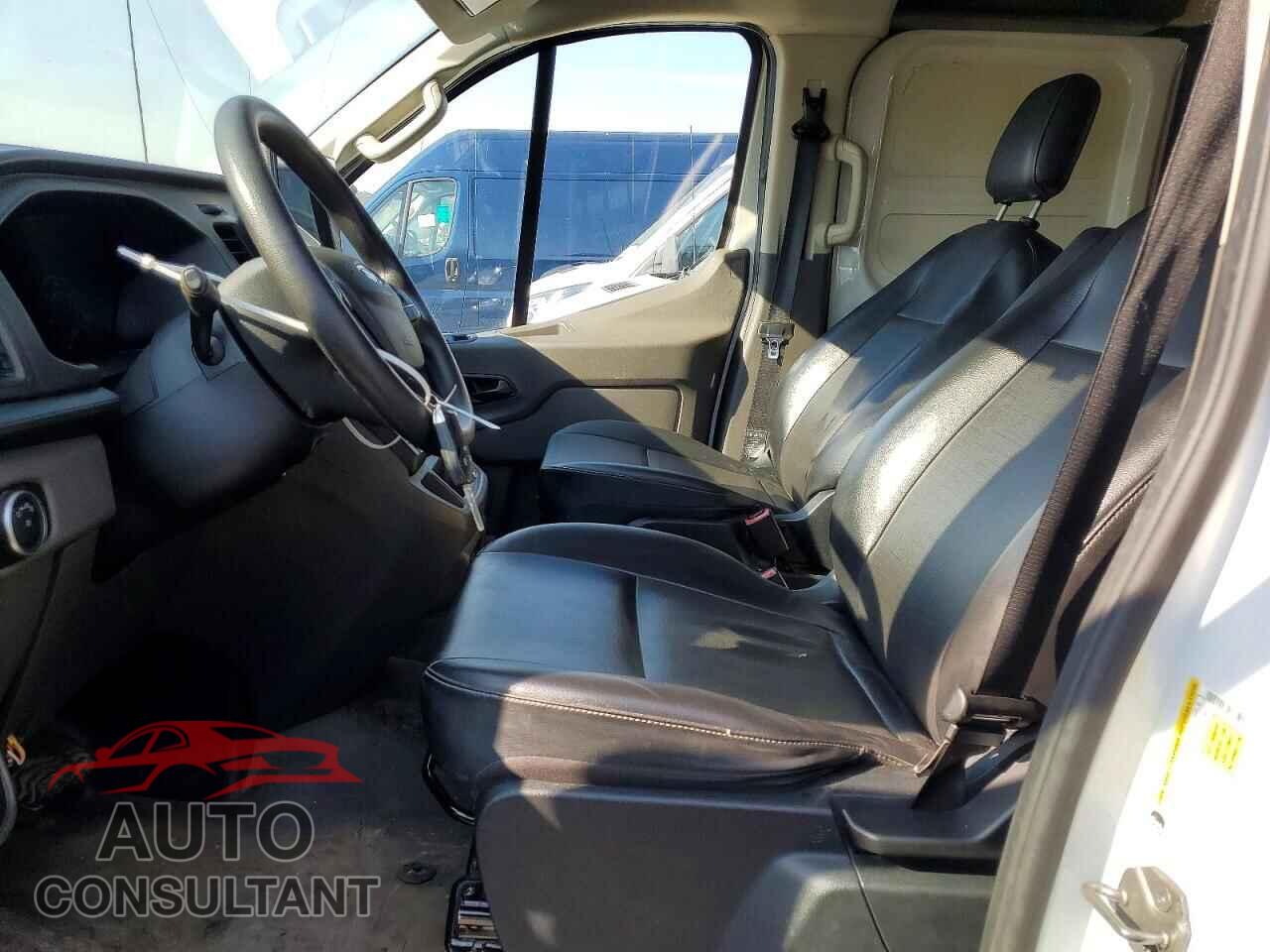 FORD TRANSIT 2023 - 1FTBR1Y80PKA67713