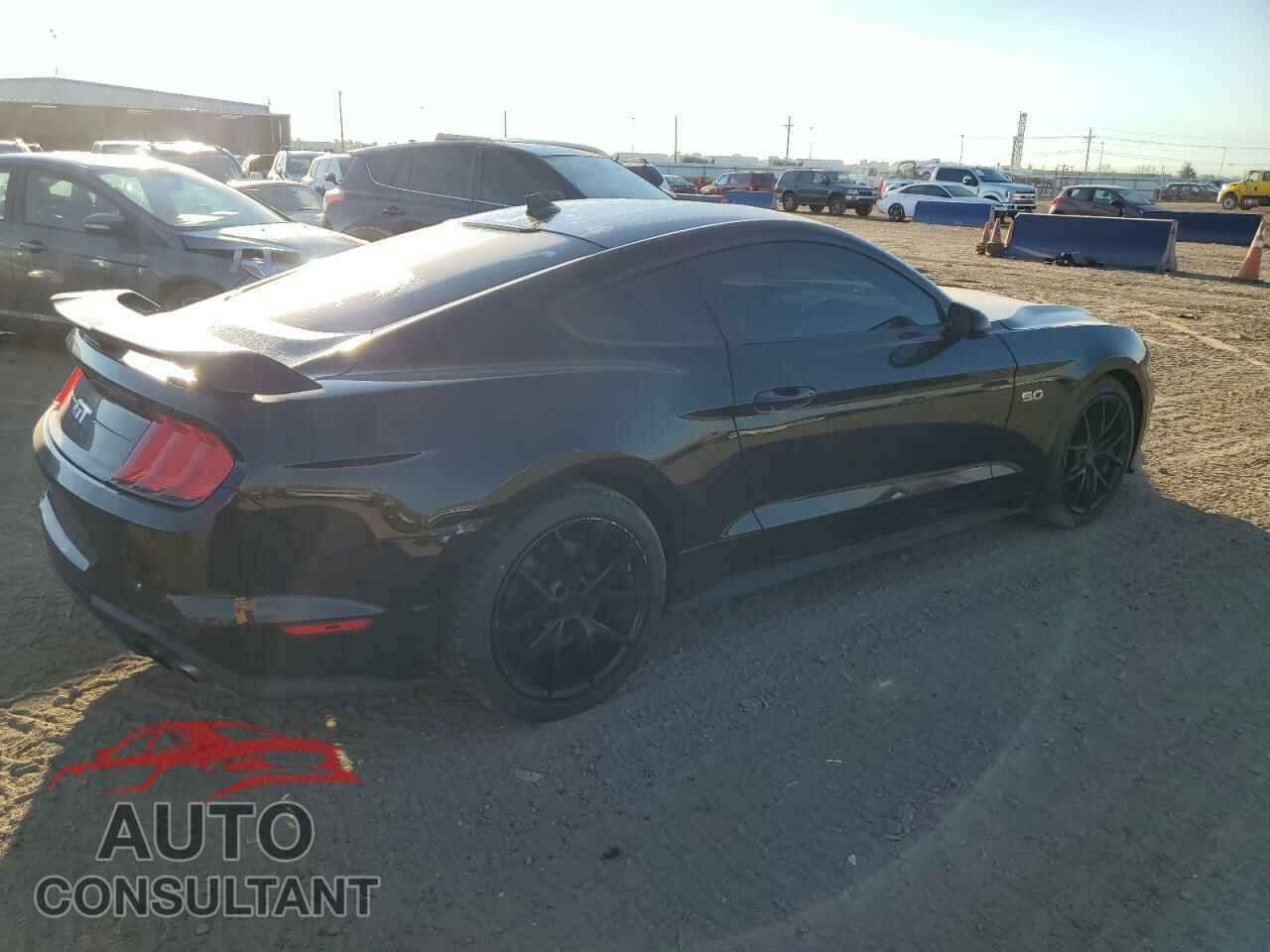 FORD MUSTANG 2021 - 1FA6P8CFXM5117720