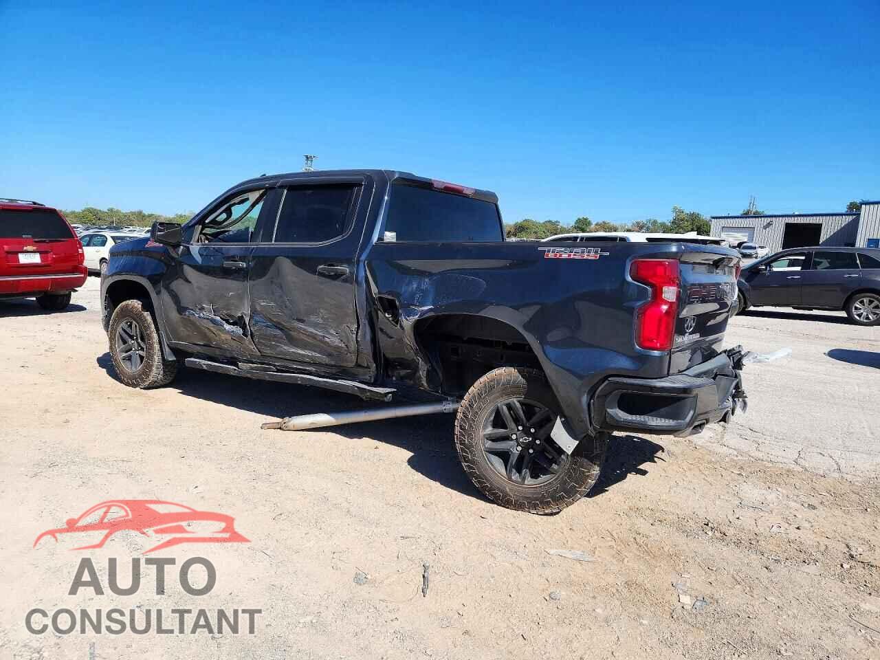 CHEVROLET SILVERADO 2021 - 1GCPYCEF3MZ400772