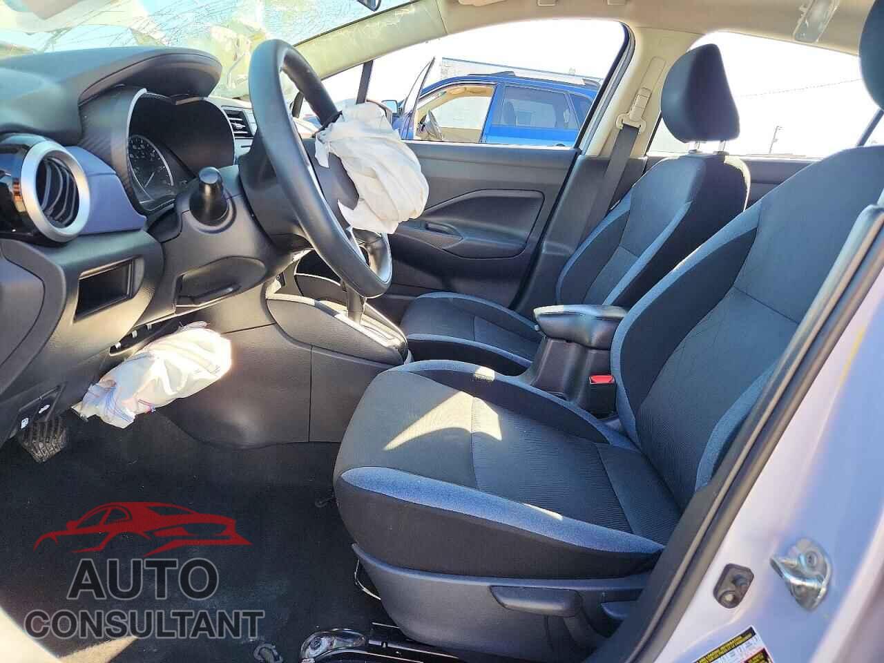 NISSAN VERSA 2024 - 3N1CN8EV2RL913802