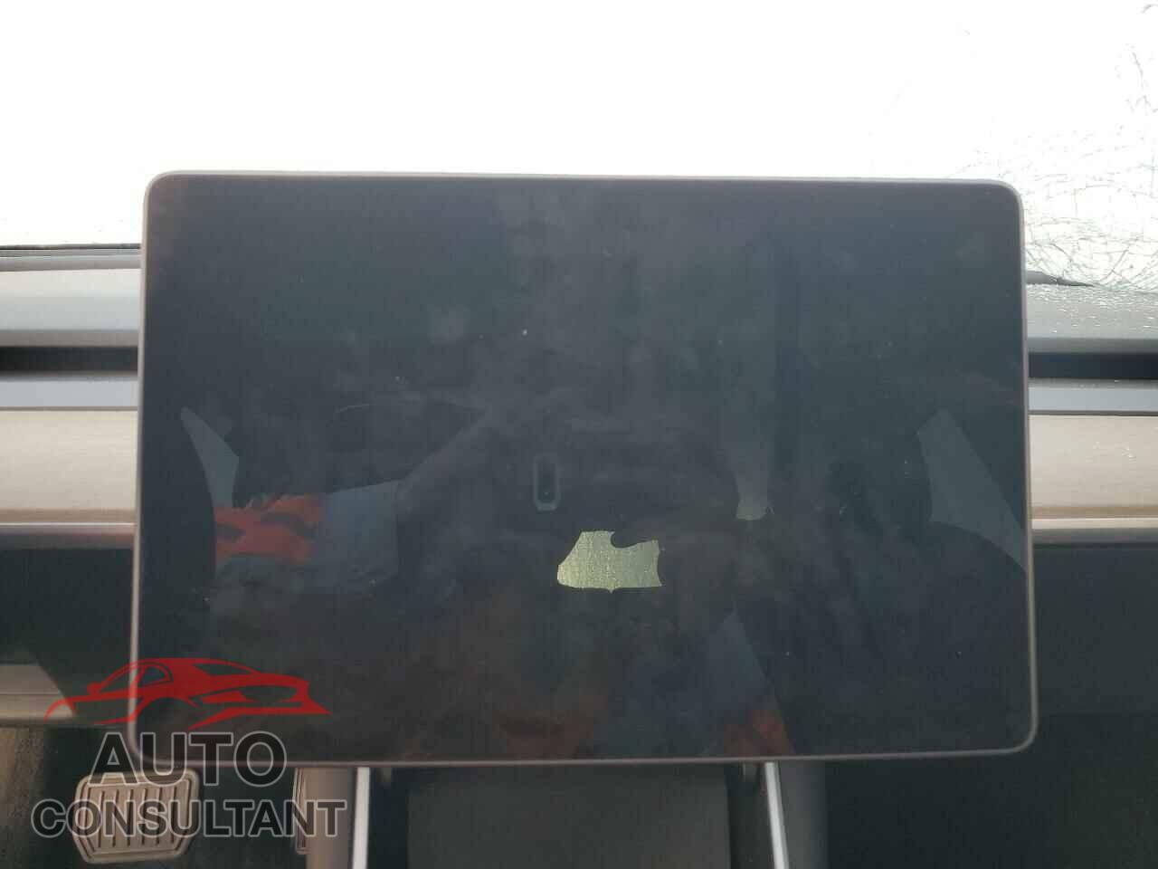 TESLA MODEL 3 2020 - 5YJ3E1EAXLF745169
