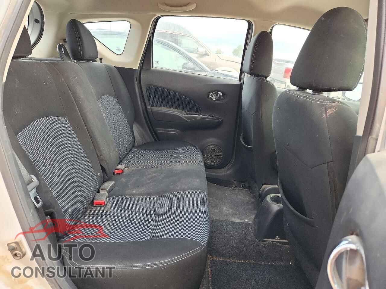 NISSAN VERSA 2015 - 3N1CE2CP9FL366136