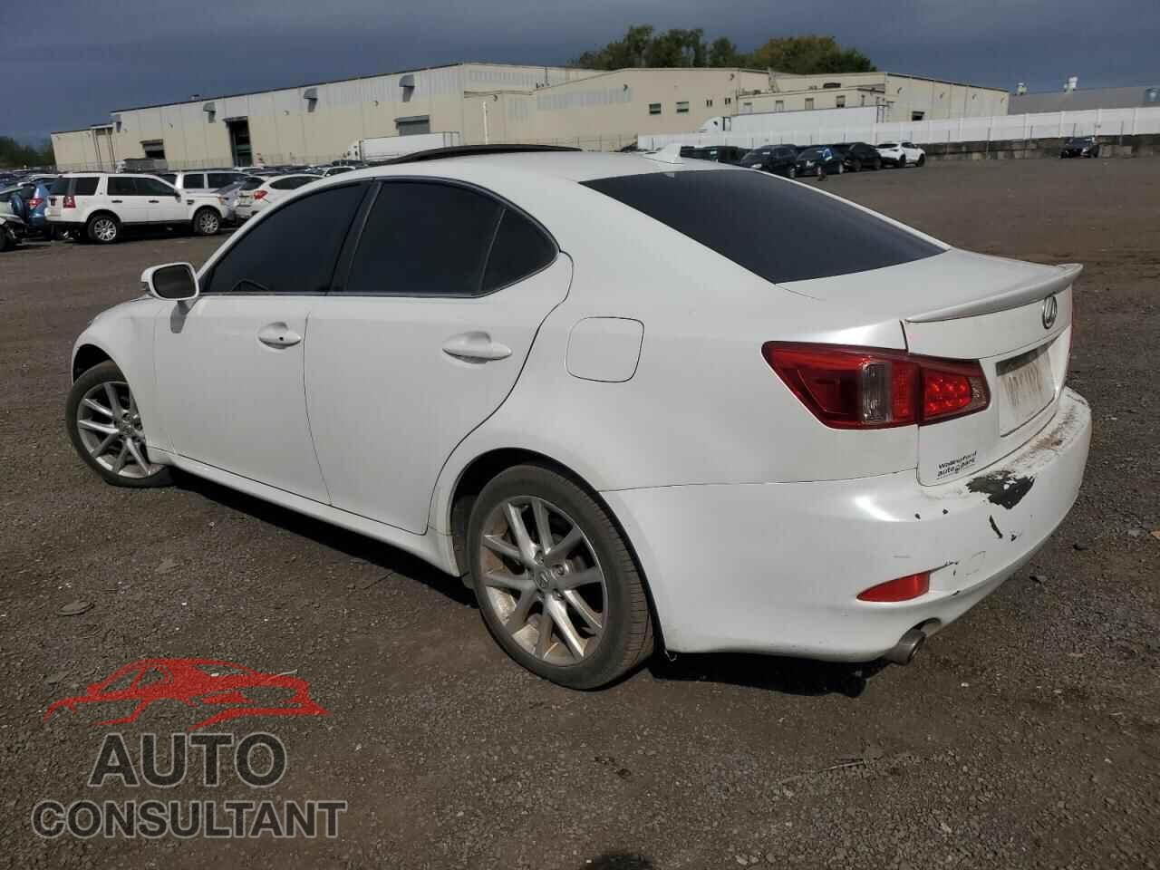 LEXUS IS 2012 - JTHCF5C25C5058309