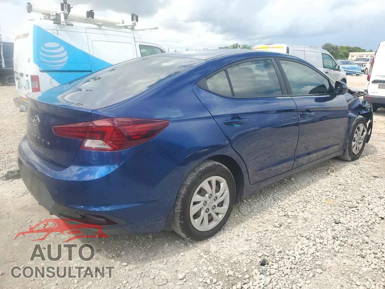HYUNDAI ELANTRA 2019 - 5NPD74LF2KH492203