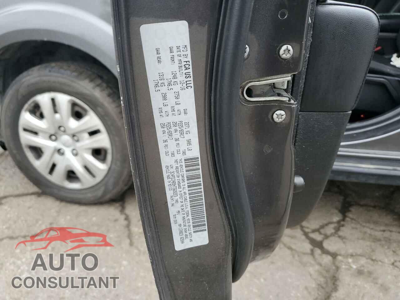 DODGE JOURNEY 2017 - 3C4PDCAB9HT569223