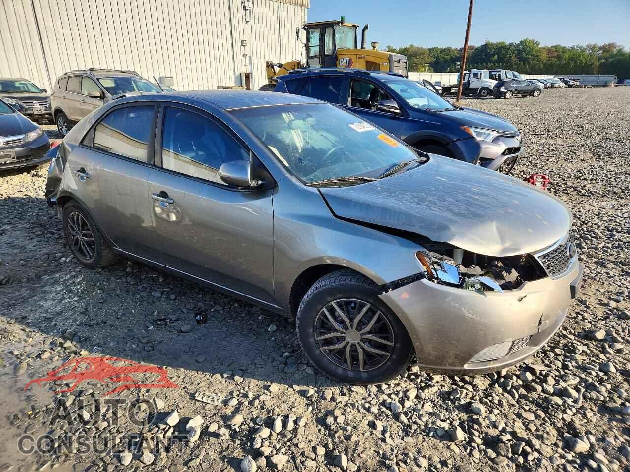 KIA FORTE 2012 - KNAFU4A27C5586819