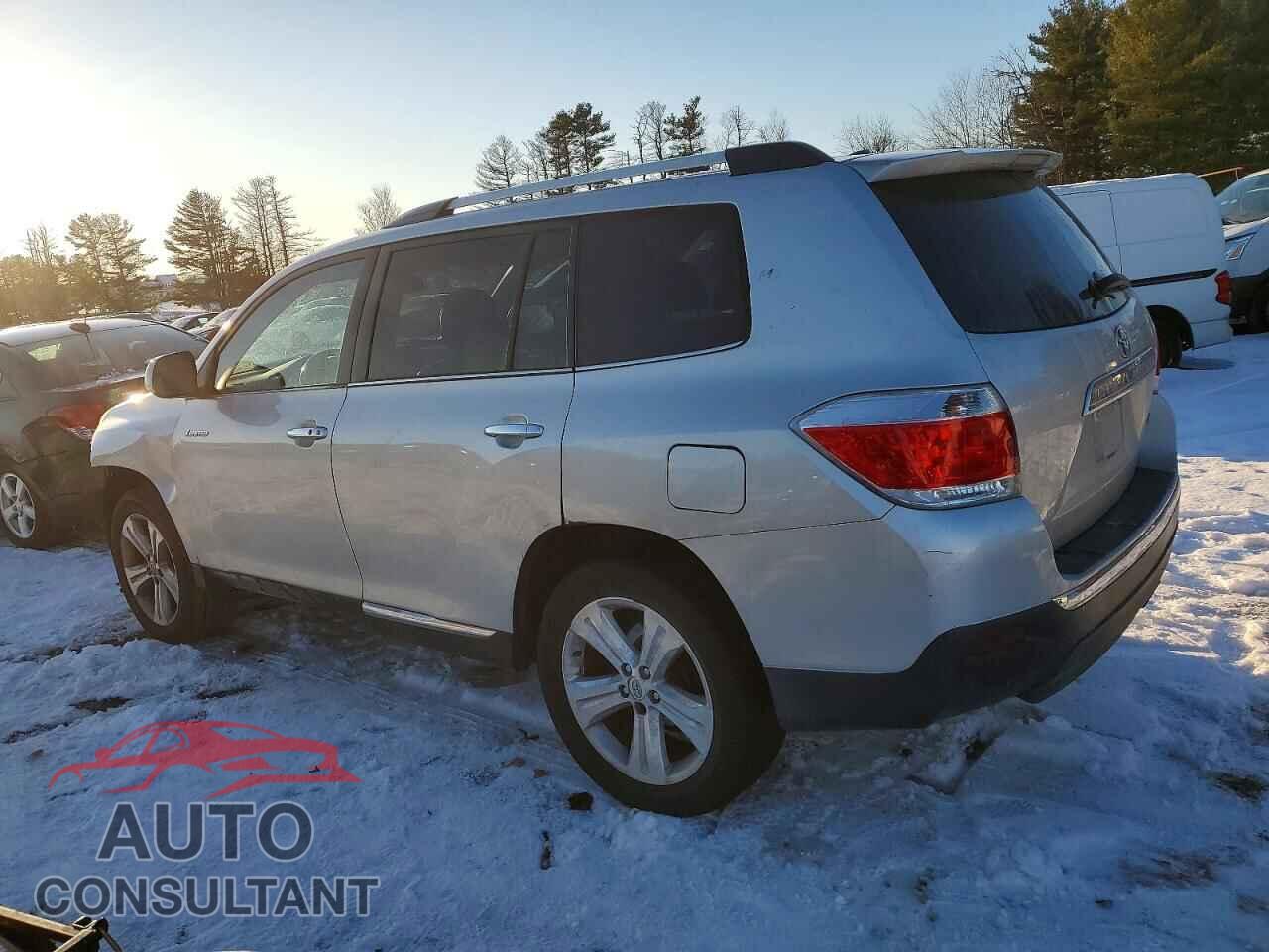 TOYOTA HIGHLANDER 2012 - 5TDDK3EH5CS138498